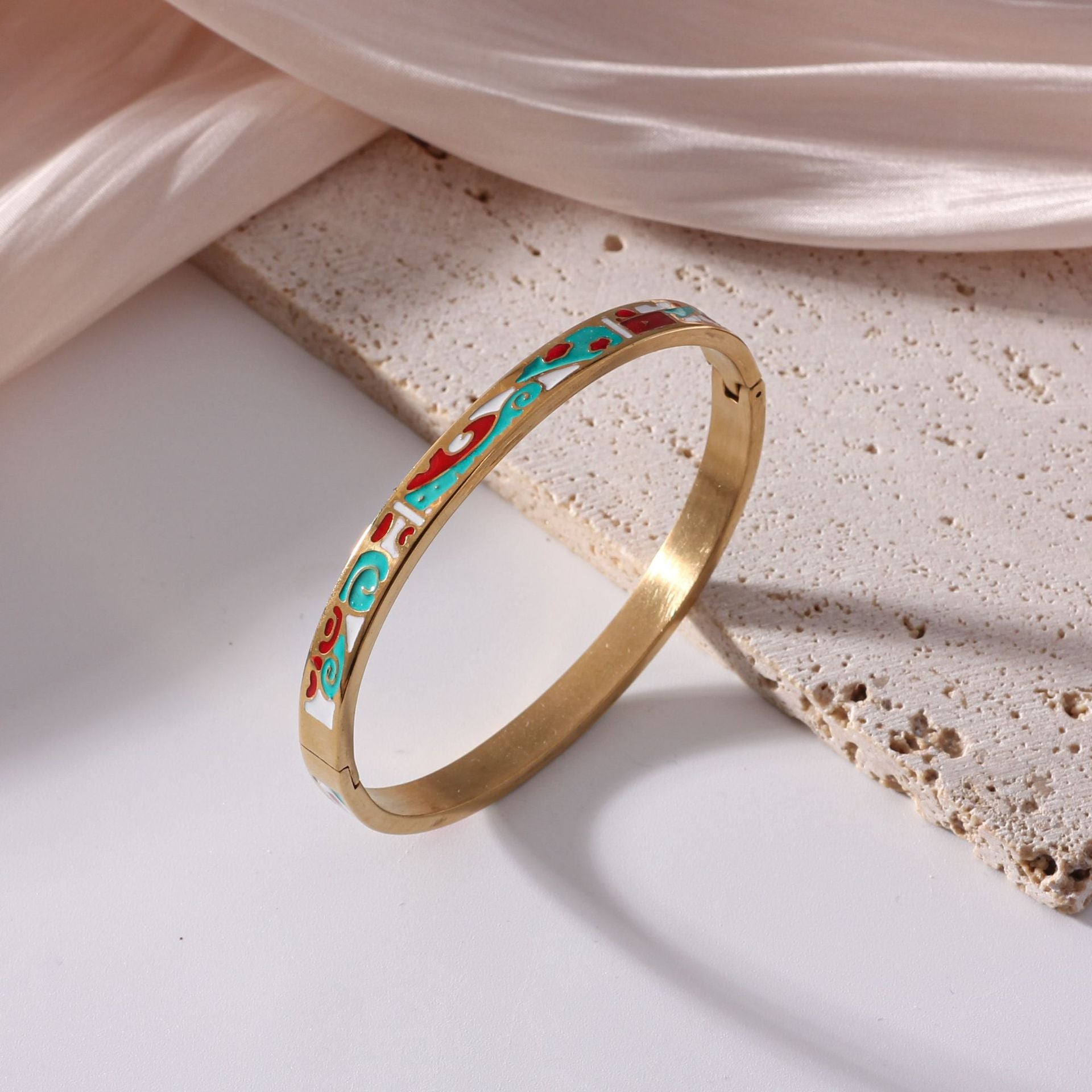 Vintage 18K Gold Plated Stainless Steel Enamel Bangle Bracelet For Women Bohemian Colorful Painted Floral Pattern Hinged Bangle Jewelry