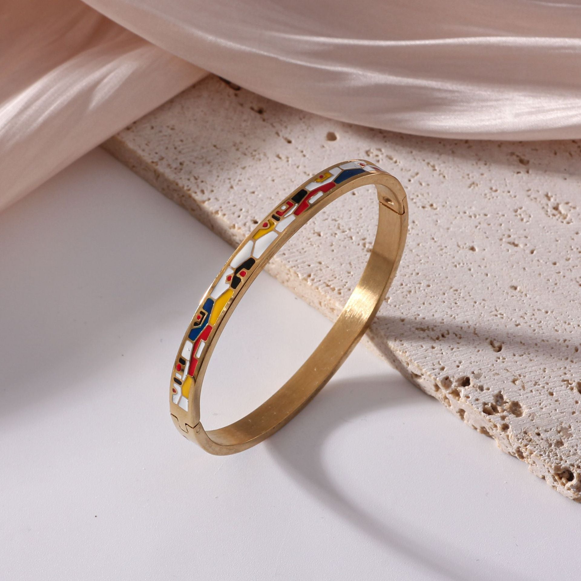 Vintage 18K Gold Plated Stainless Steel Enamel Bangle Bracelet For Women Bohemian Colorful Painted Floral Pattern Hinged Bangle Jewelry - View 2