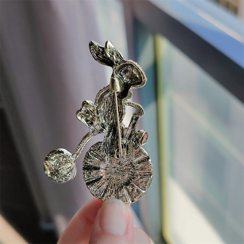 Vintage Pink Cute Rabbit Riding Bicycle Brooch Alloy Rhinestone Inlaid Lapel Pin Small Suit Accessory Fashion Jewelry For Women - View 3