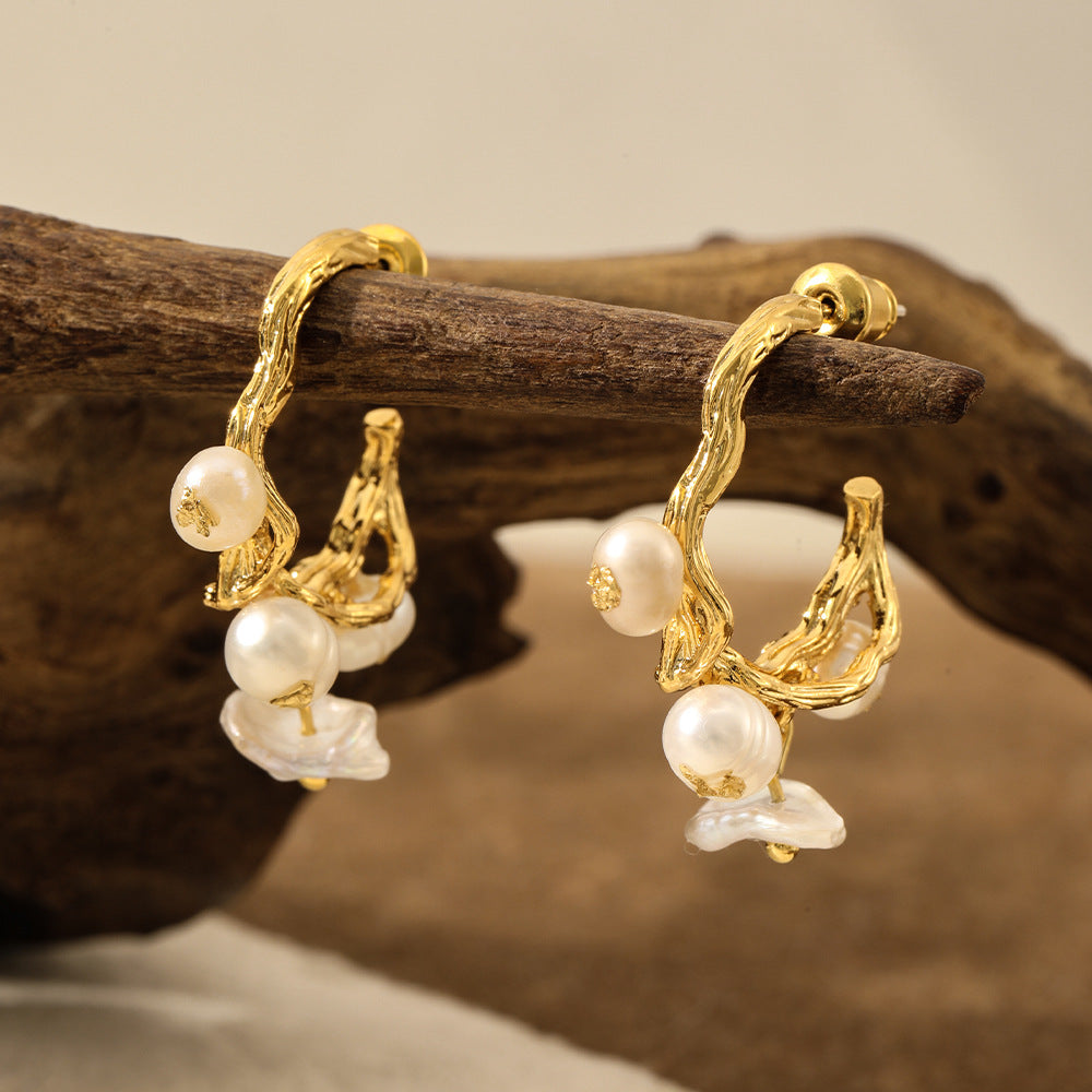 Vintage Gold C-Shaped Hoop Earrings With