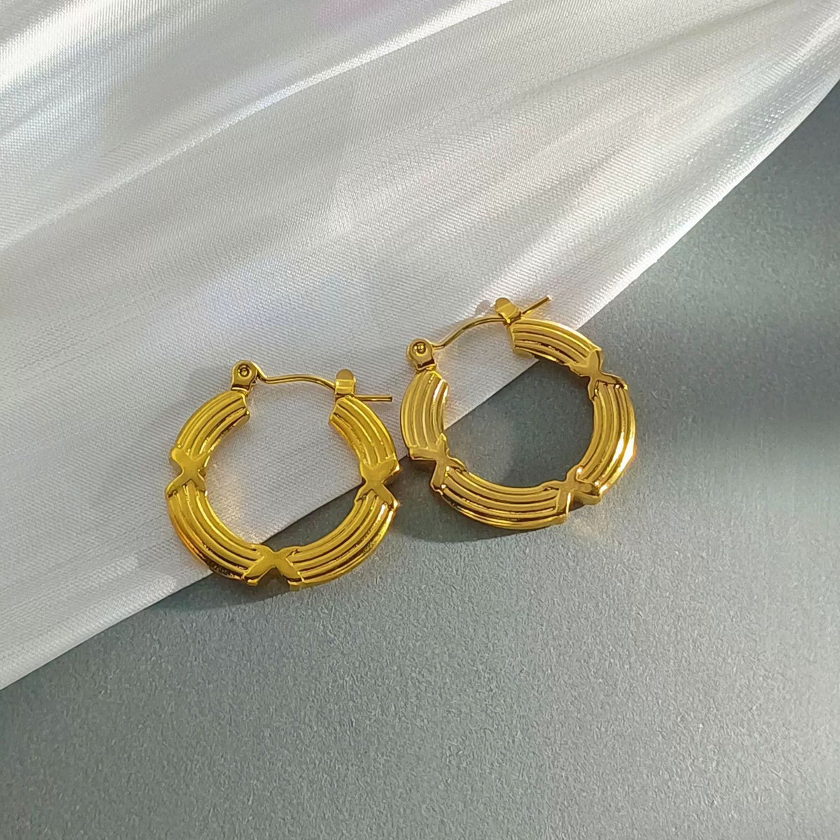 Geometric Irregular Ear Cuff Hoop Earrings — 18K Gold Plated Stainless Steel