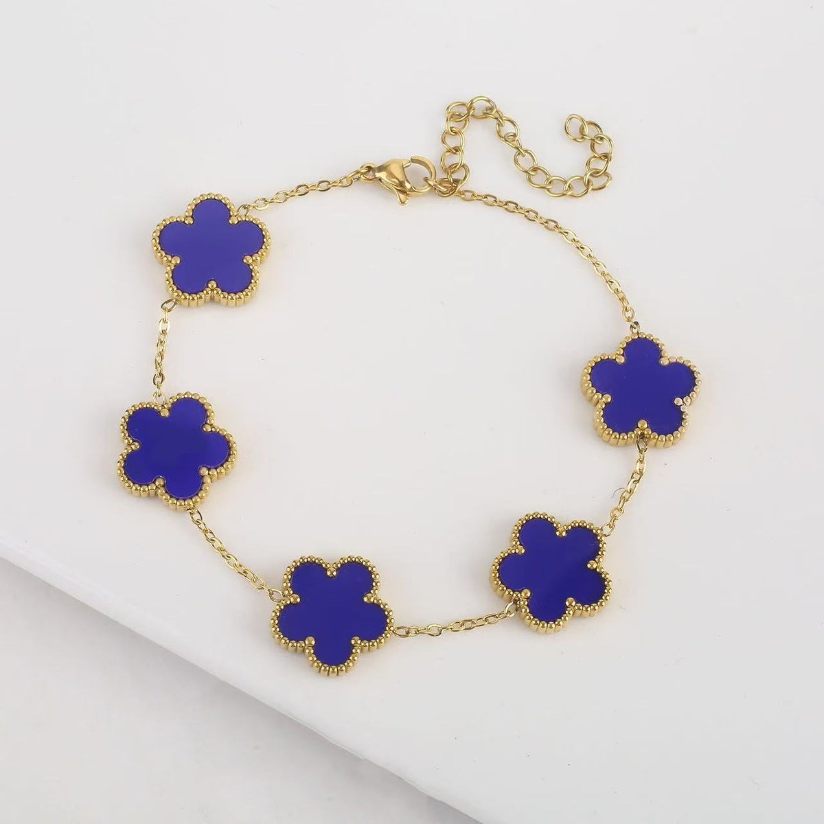 Five-Leaf Flower White Shell Bracelet — 18K Gold Plated Stainless Steel