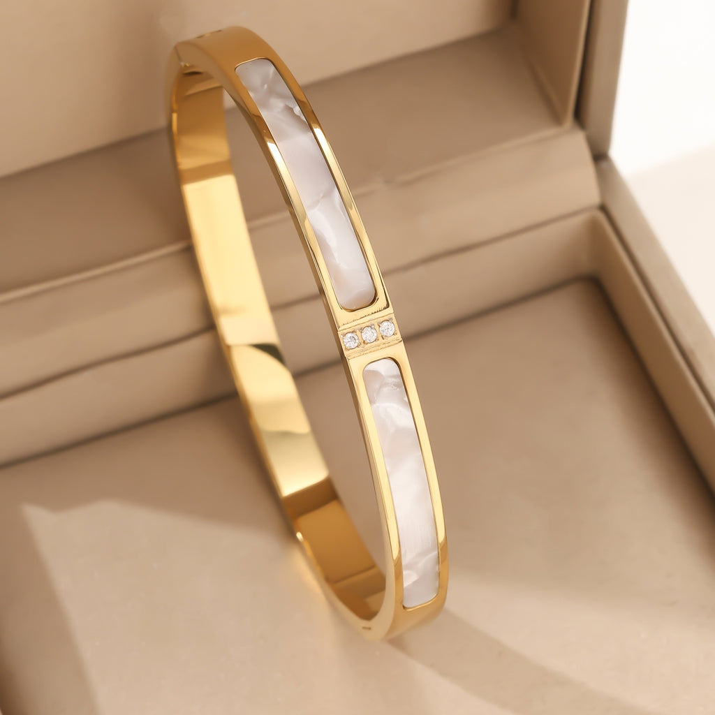Zircon Crystal Titanium Steel Bracelet — 18K Gold Plated, Light Luxury
