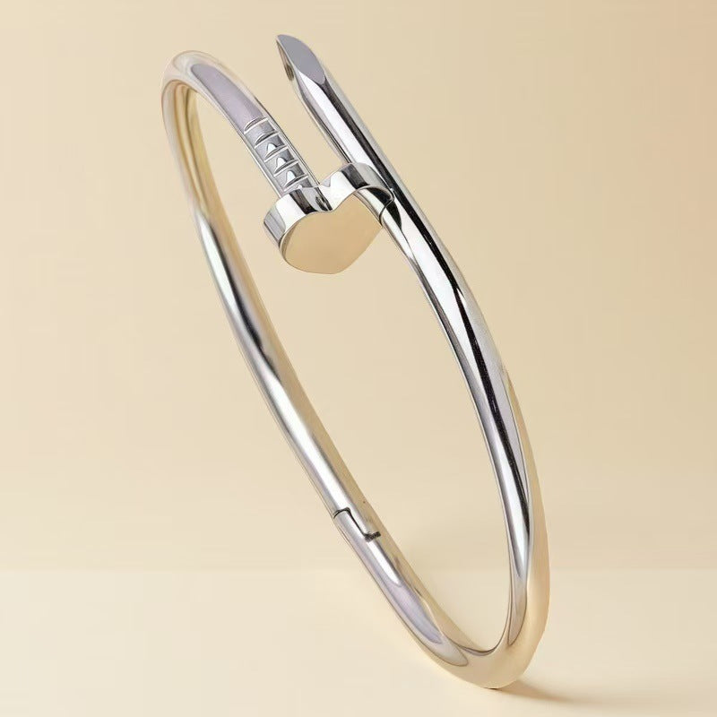 Clover & Heart Bangle Set — Titanium Steel, Fade-Resistant, 4 Styles