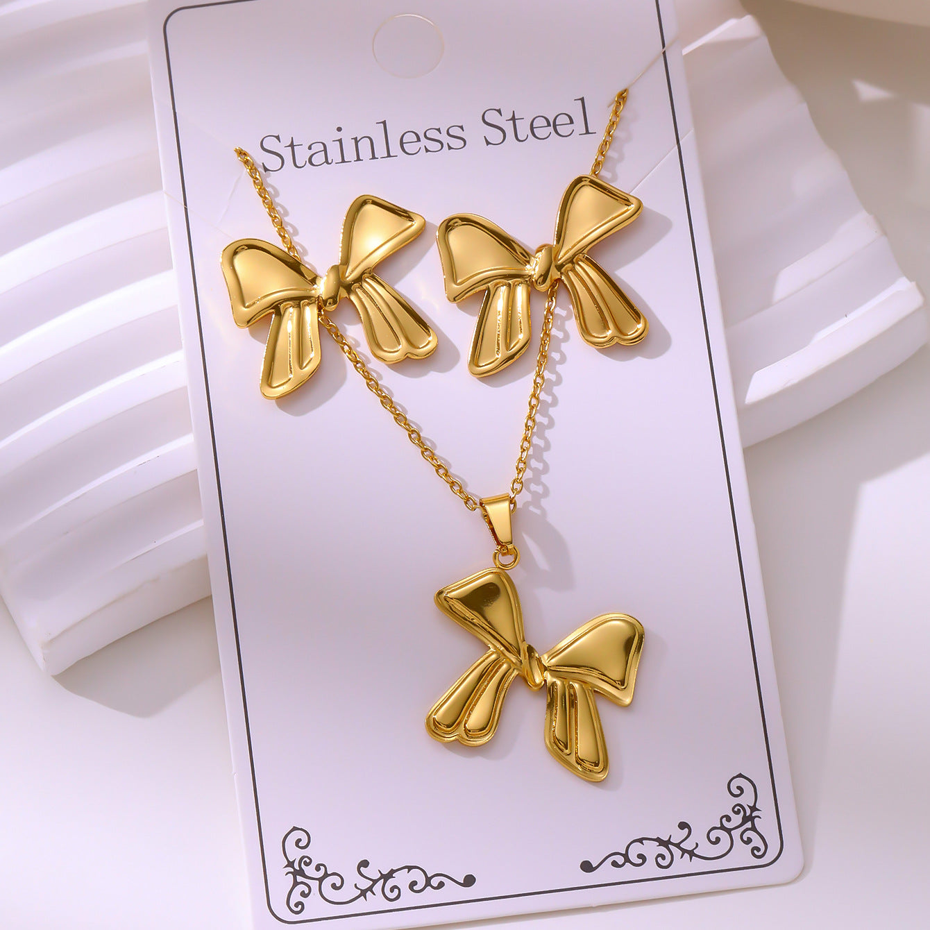 Retro Palace Starfish Earrings & Necklace Set — 18K Gold Plated