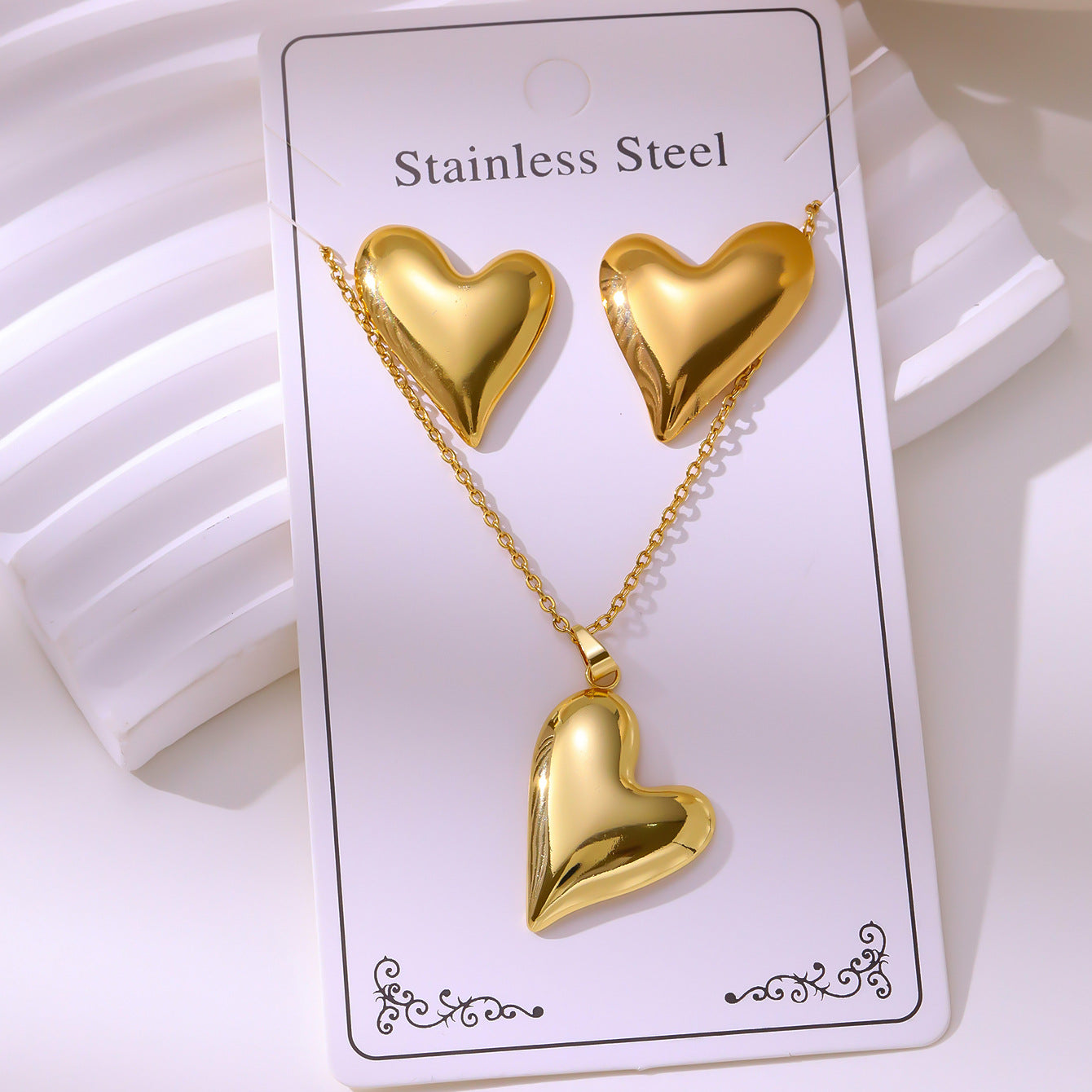 Retro Palace Starfish Earrings & Necklace Set — 18K Gold Plated