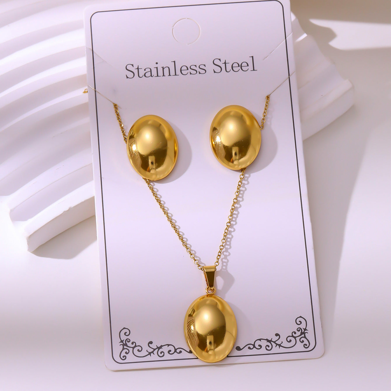 Retro Palace Starfish Earrings & Necklace Set — 18K Gold Plated