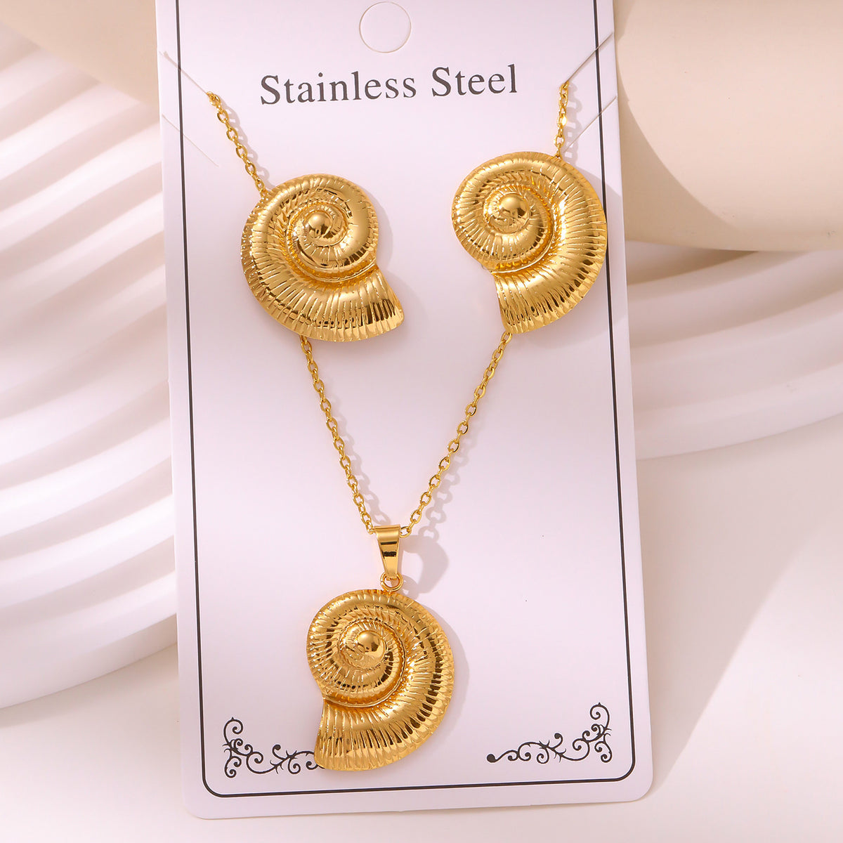 Retro Palace Starfish Earrings & Necklace Set — 18K Gold Plated