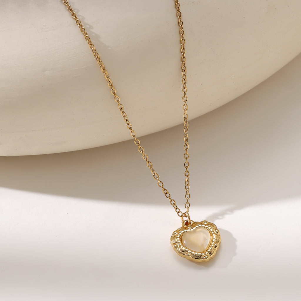 18K Gold Plated Cat Eye Heart Pendant Necklace — Stainless Steel