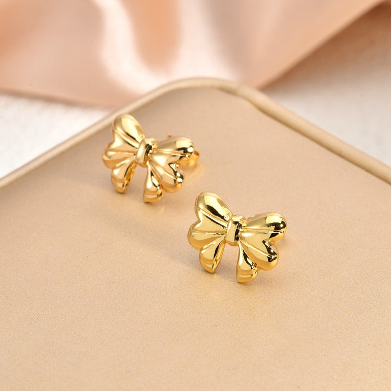 Fashion Oil-Pressed Stud Earrings — 18K Gold Plated Stainless Steel Minimalist Earrings