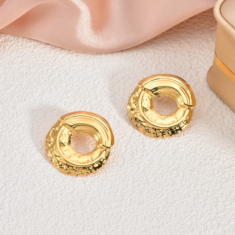 Fashion Oil-Pressed Stud Earrings — 18K Gold Plated Stainless Steel Minimalist Earrings