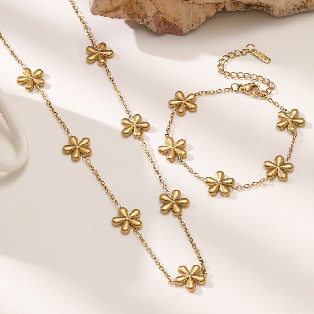 Daisy Flower Necklace & Bracelet Set — 18K Gold Plated, INS Light Luxury