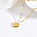 Love Heart Collarbone Necklace — Titanium Steel, Light Luxury, 18K Gold