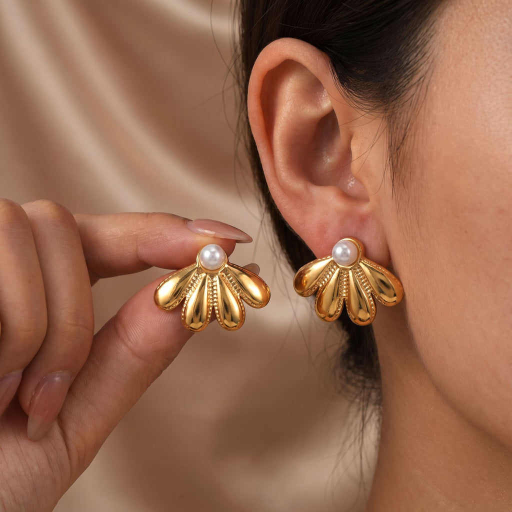 French Light Luxury Pearl Stud Earrings — 18K Gold Stainless Steel