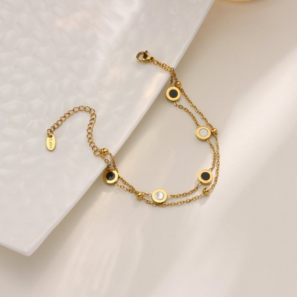 Heart Four-Leaf Clover Round Pendant Double-Layer Bracelet — Titanium Steel, 18K Gold