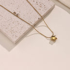 Geometric Heart Pendant Necklace — 18K Gold, Light Luxury, Minimalist Collarbone Chain