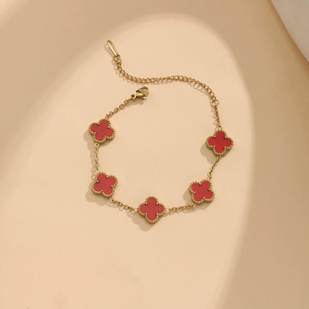 Four Leaf Clover Bracelet — 18K Gold Plated Stainless Steel
