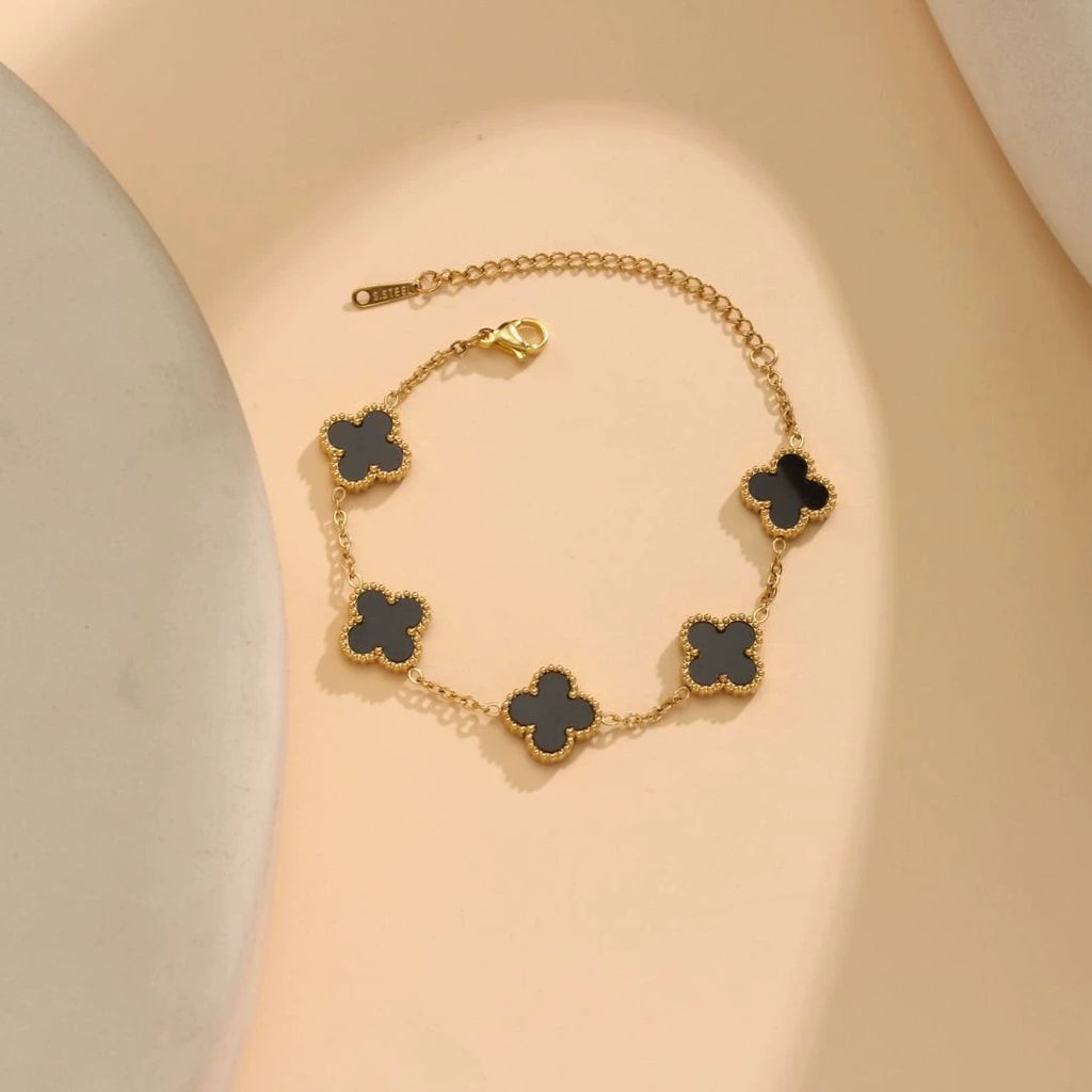 Four Leaf Clover Bracelet — 18K Gold Plated Stainless Steel