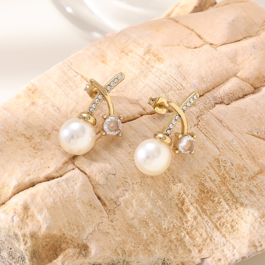 Cast Pearl Geometric Stud Earrings — 18K Gold Plated Titanium Steel