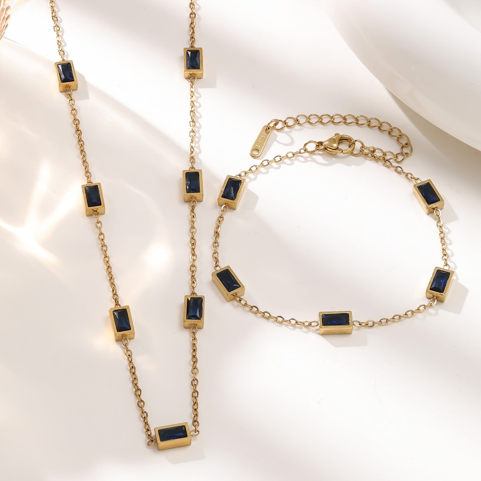 Geometric Rectangle Zirconia 304 Stainless Steel Jewelry Set — Retro Choker Style
