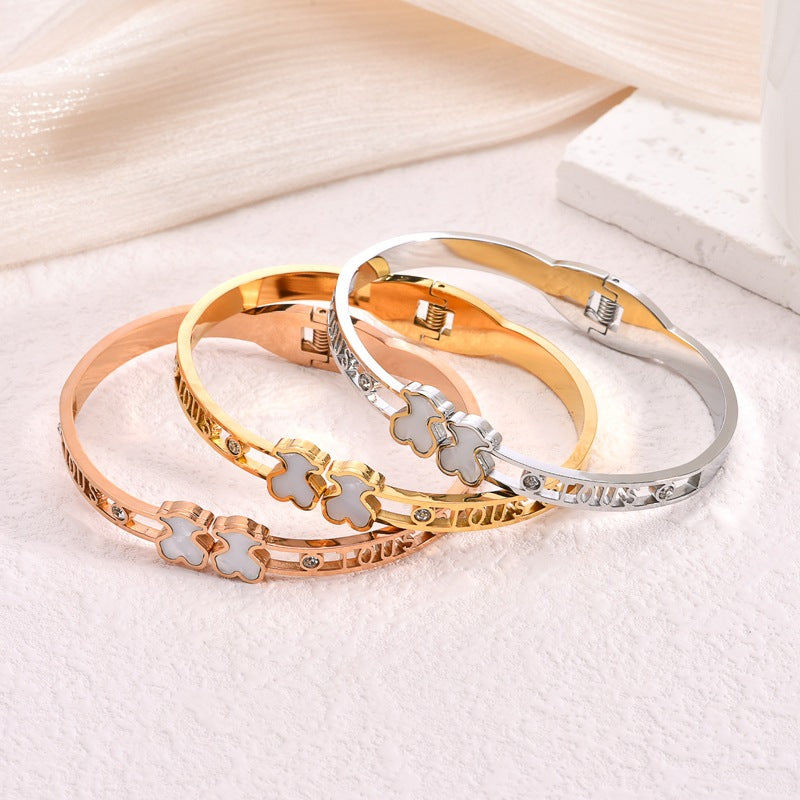 Four-Leaf Clover Bangle — 18K Gold Plated Titanium Steel