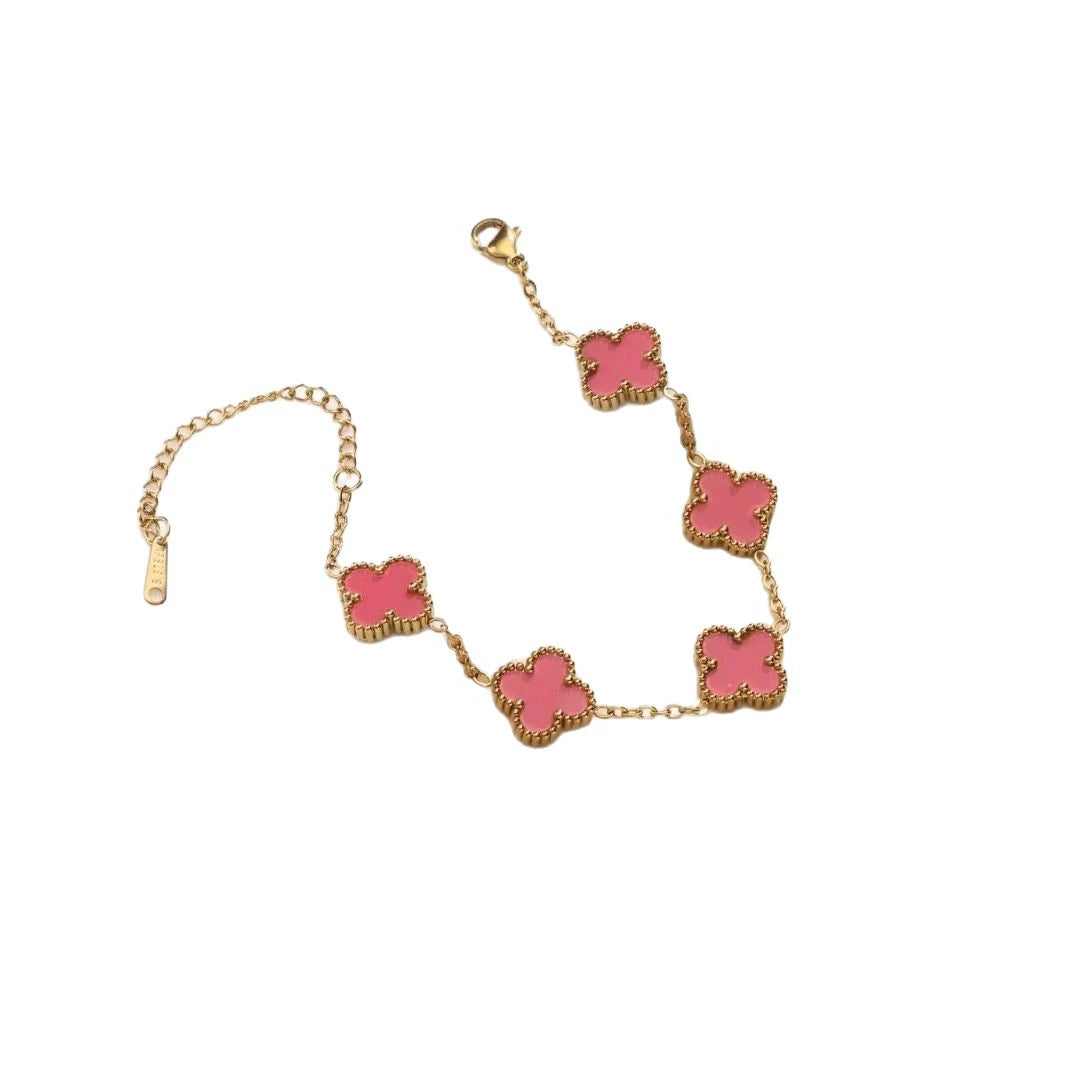 Four Leaf Clover Bracelet — 18K Gold Plated Stainless Steel