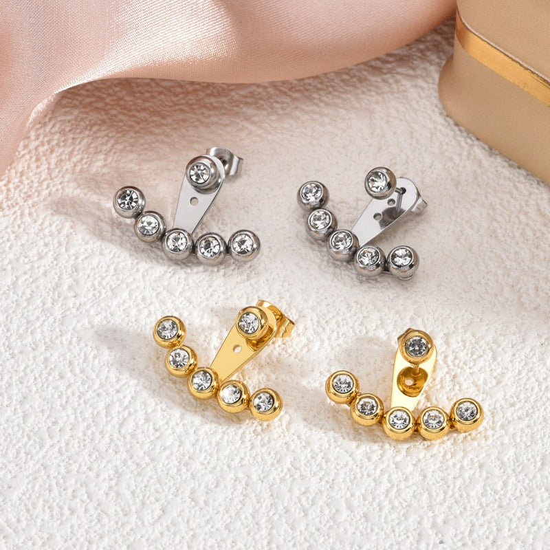 Five-Leaf Flower White Shell Bracelet — 18K Gold Plated Stainless Steel