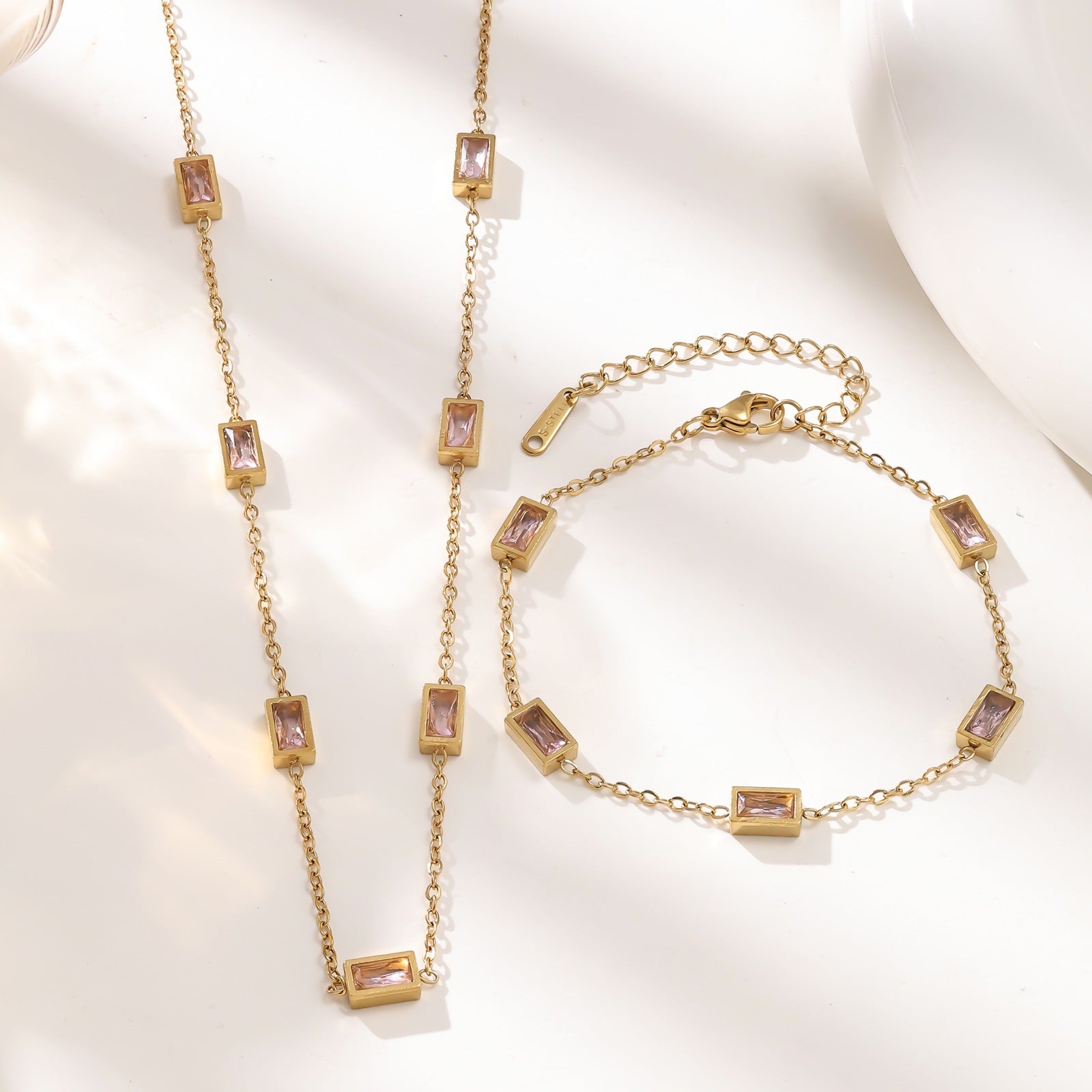 Geometric Rectangle Zirconia 304 Stainless Steel Jewelry Set — Retro Choker Style