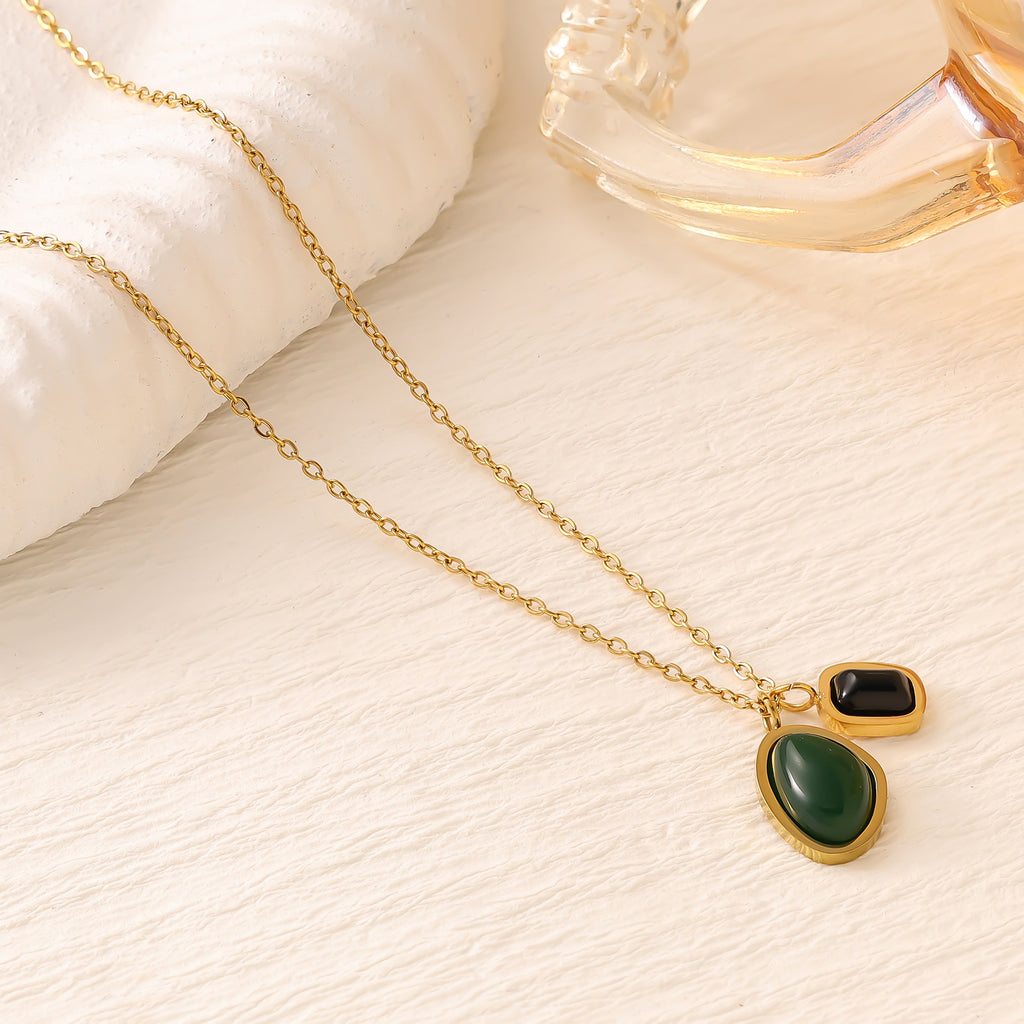 Pearl Shell Zirconia Pendant Necklace — 18K Gold Plated Stainless Steel