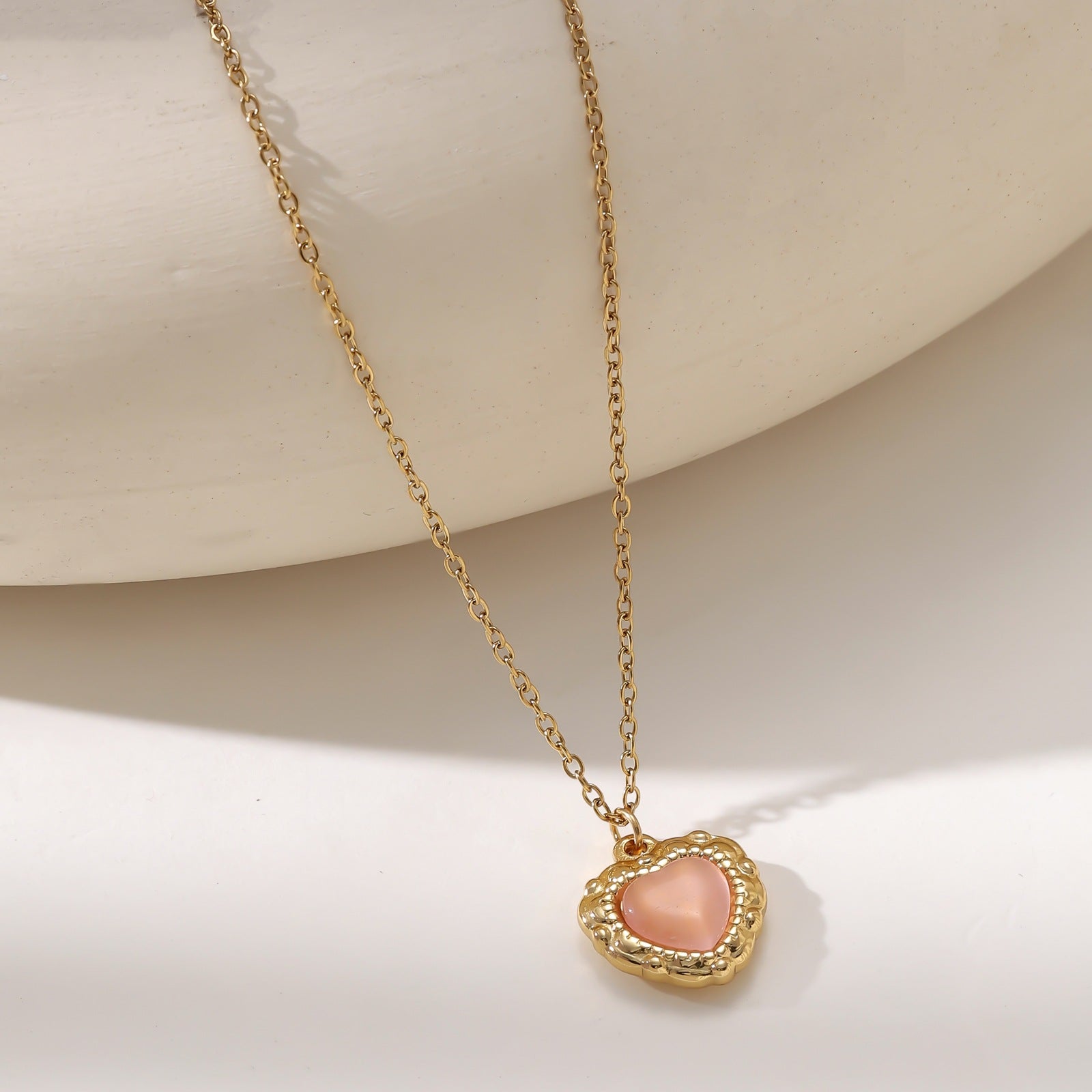 18K Gold Plated Cat Eye Heart Pendant Necklace — Stainless Steel
