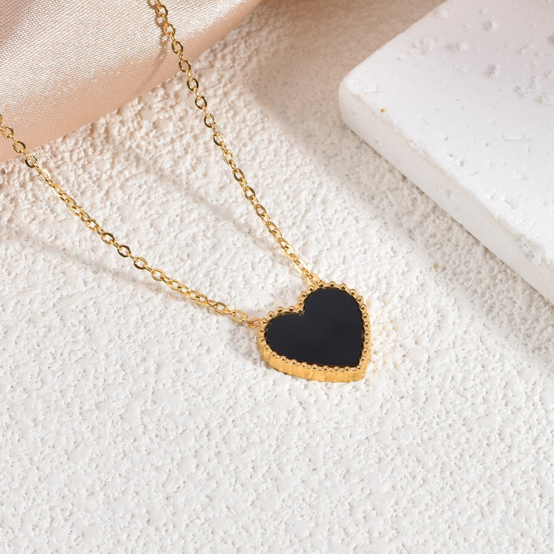 Heart Mother-of-Pearl Clavicle Necklace — Titanium Steel 18K Gold